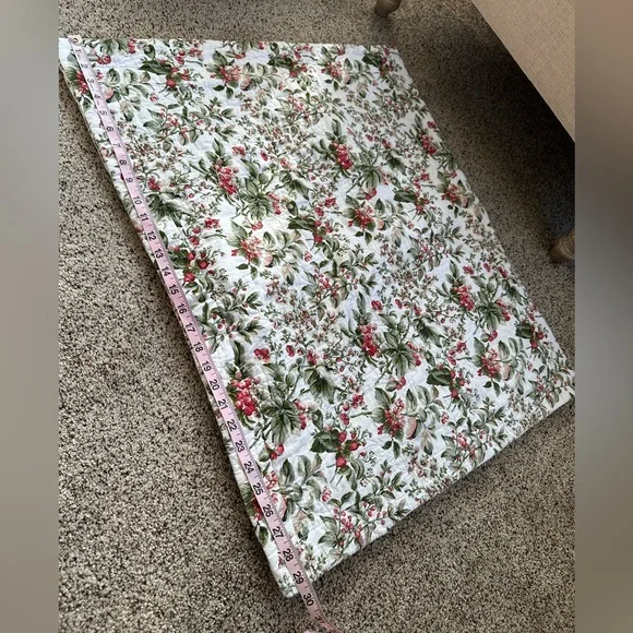 Vintage Laura Ashley raspberry/green plaid print quilted pillow shams - Picture 8 of 10